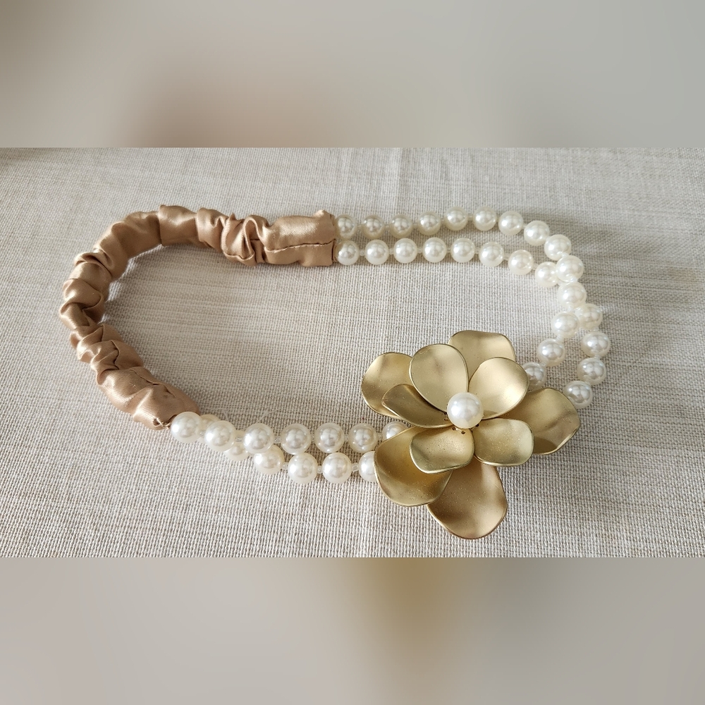 Nordstrom Womens or girls Pearl and gold flower headband headpiece Wedding